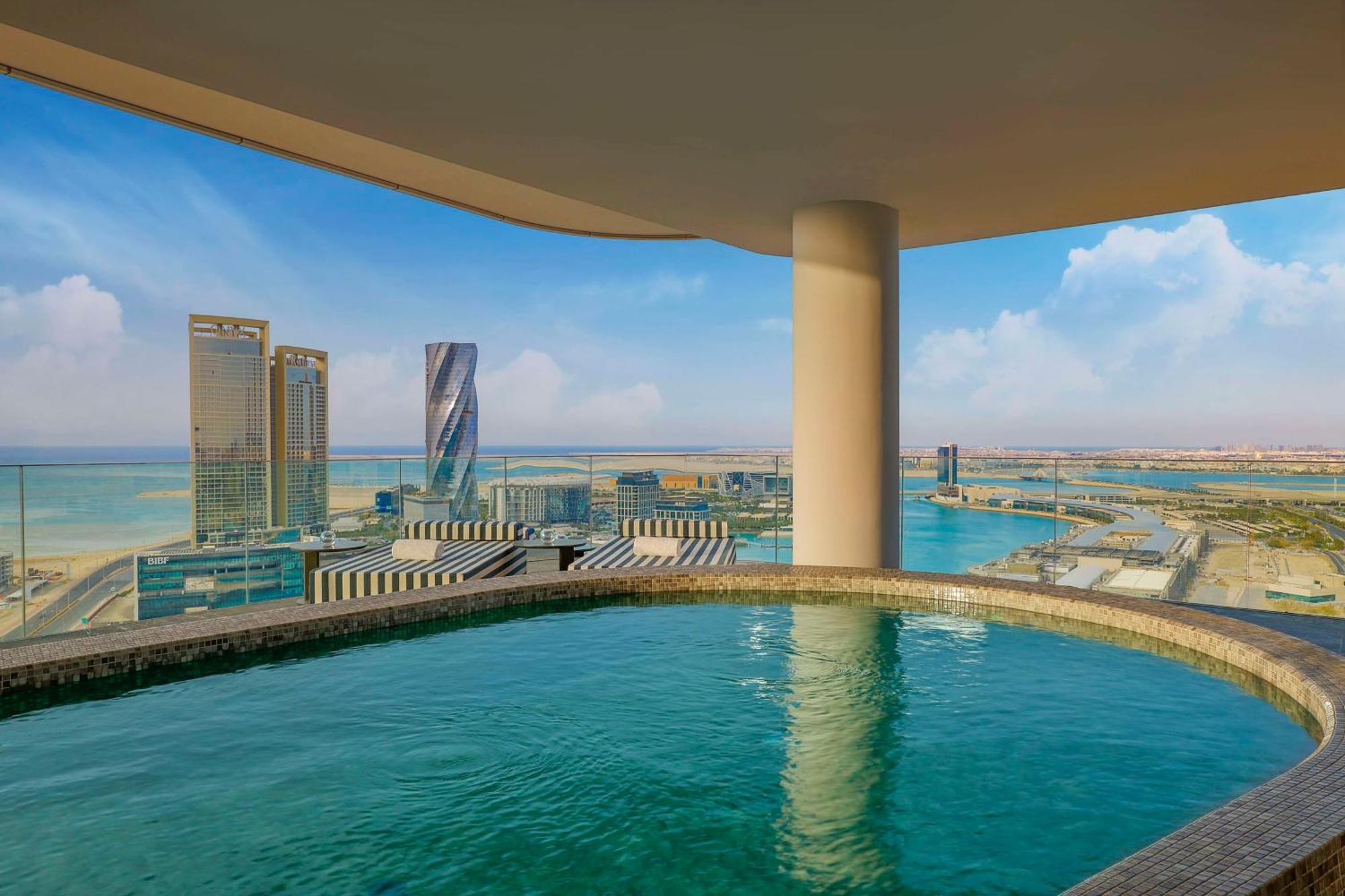 Conrad Bahrain Financial Harbour Hotel Al-Manamah Bagian luar foto